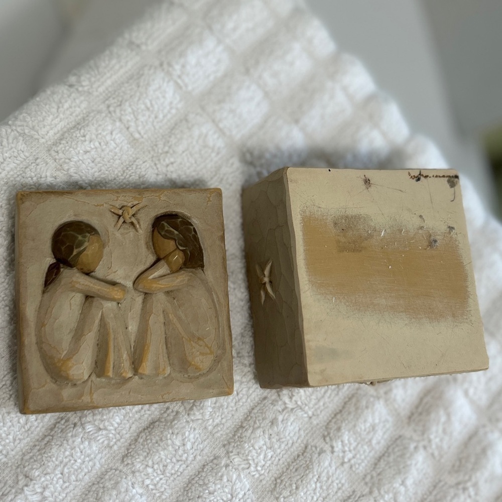 Willow Tree Friendship Trinket Box Vintage 2003 - Picture 5 of 9